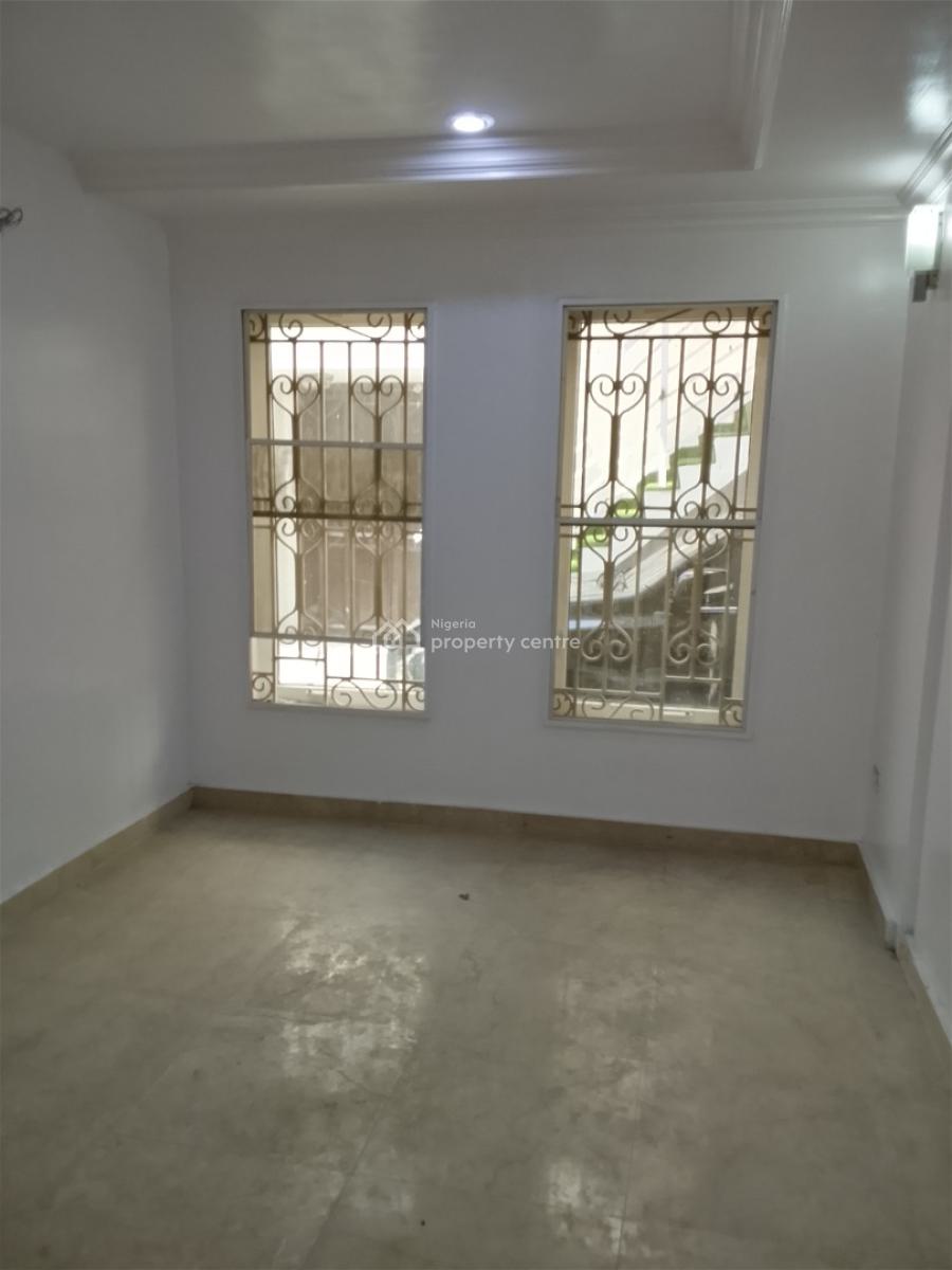 Mini Flat, Lekki Phase 1, Lekki, Lagos, Mini Flat (room and Parlour) for Rent