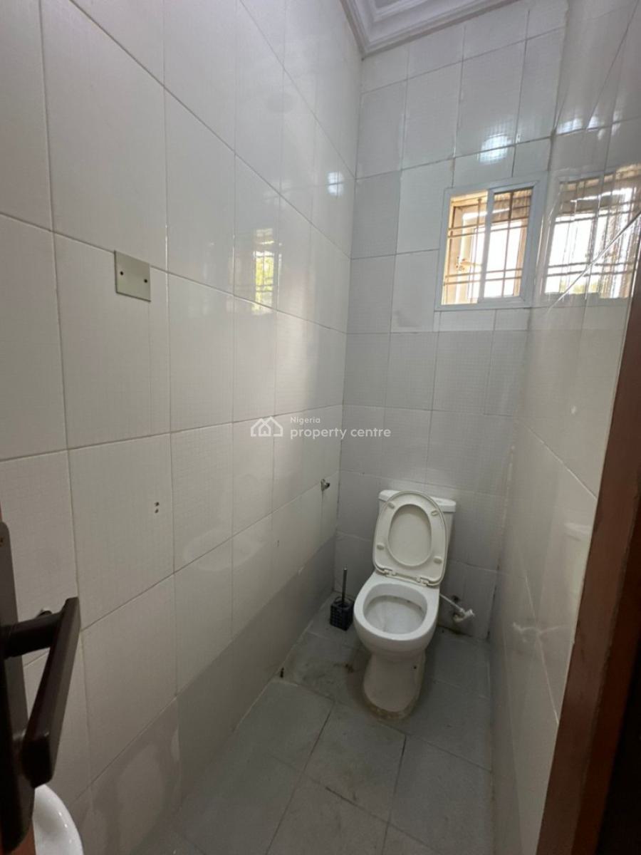 a Nice Serviced 3 Bedroom Terrace with Bq, Lekki Phase 1, Lekki, Lagos, Terraced Duplex for Rent