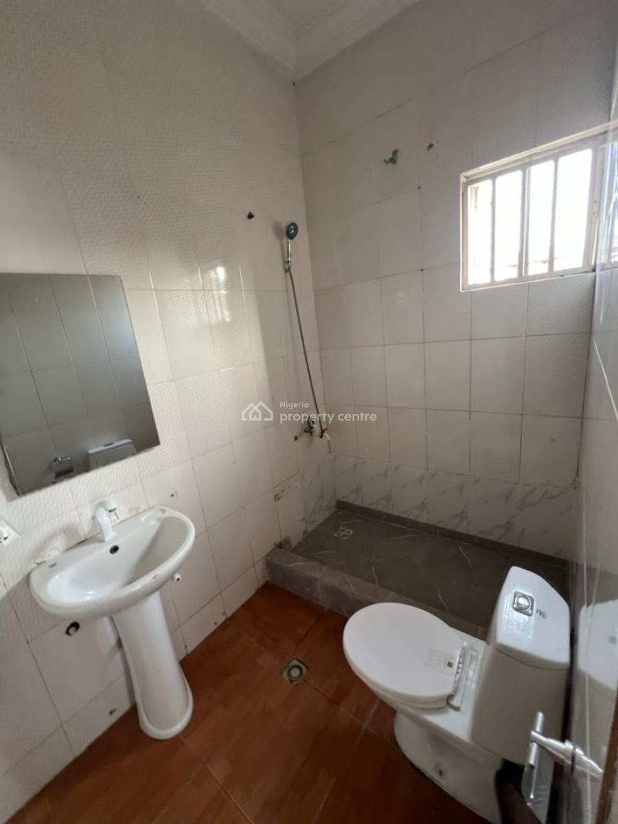 a Studio Bedroom Upstairs, Bera Estate, Lekki, Lagos, Flat / Apartment for Rent