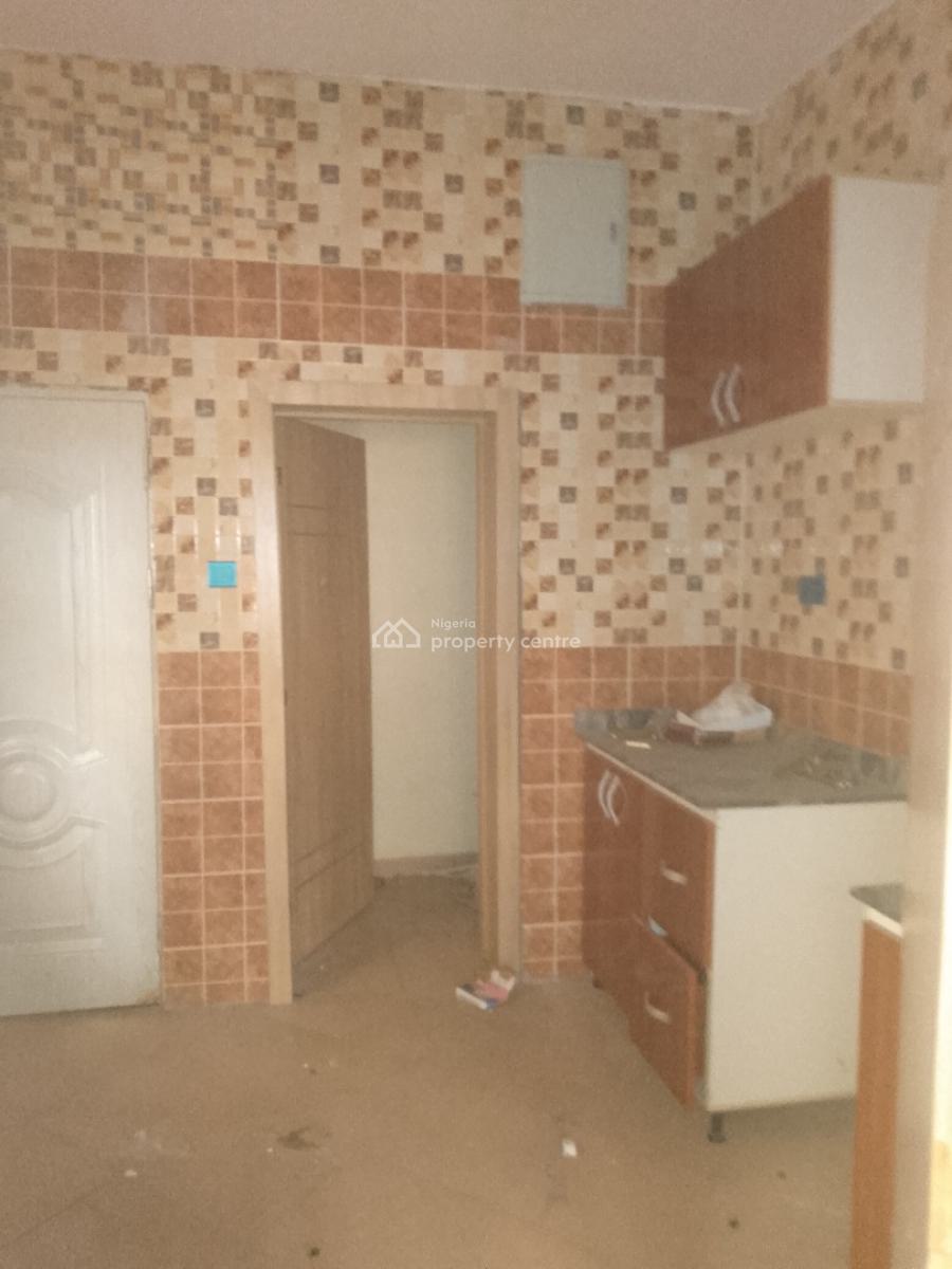 Brand New and Spacious 2 Bedroom, Mobile Road, Ilaje, Ajah, Lagos, Flat / Apartment for Rent