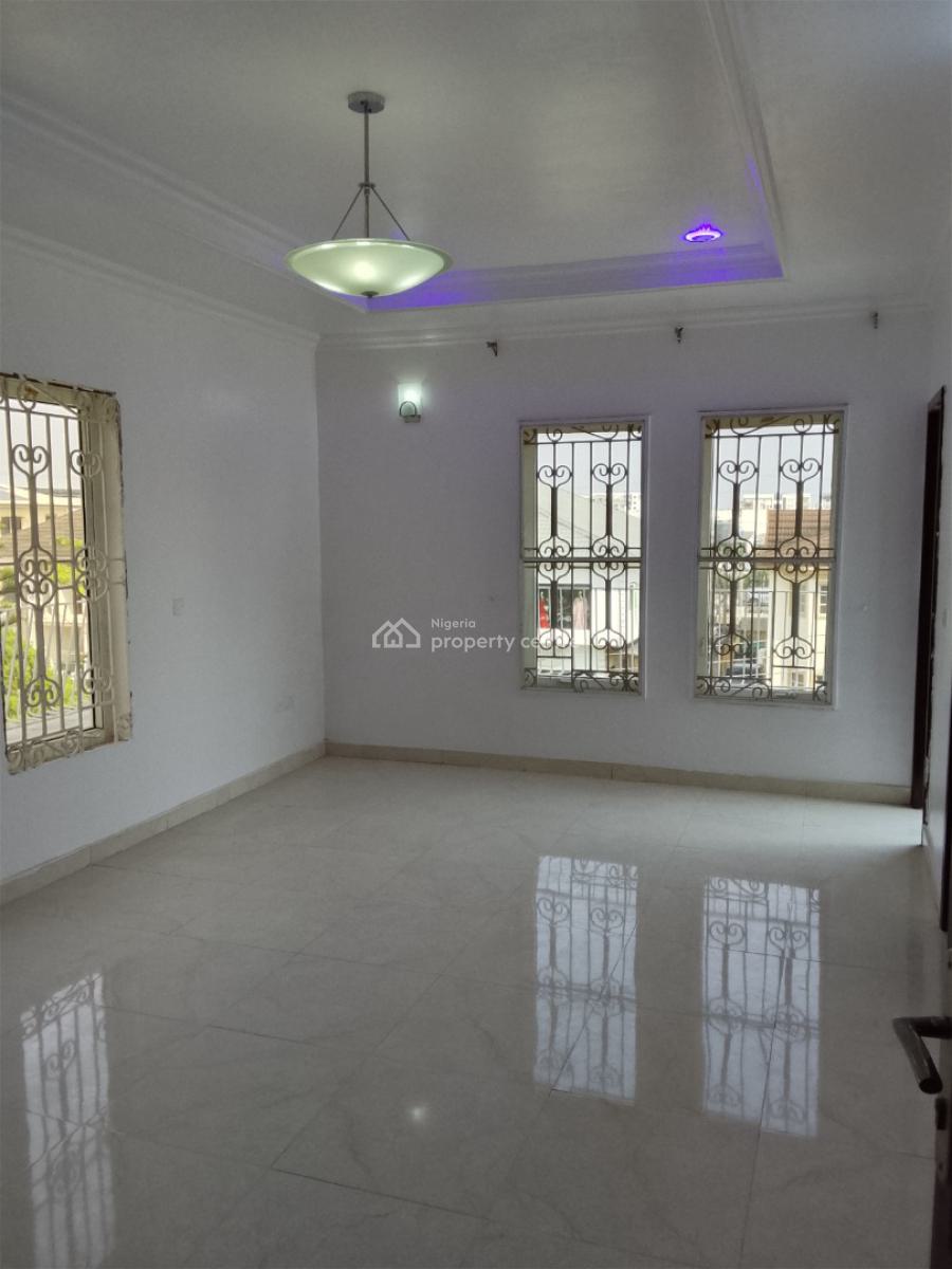 This Is a Lovely 2 Bedroom, Lekki Phase 1, Lekki, Lagos, Flat / Apartment for Rent
