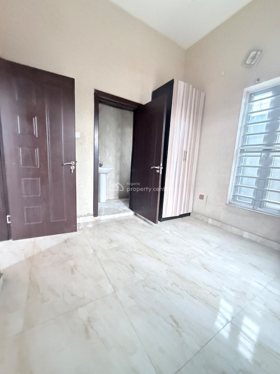 Self-serviced 4-bedroom Semi-detached Duplex, Ikota, Lekki, Lagos, Semi-detached Duplex for Rent