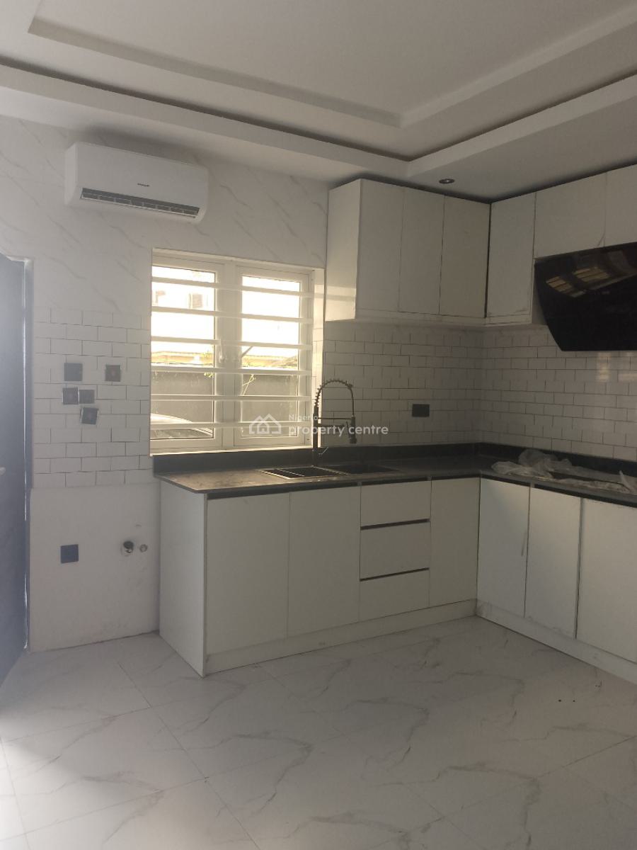 Newly Built 4bedroom Fully Detached Duplex, Mobile Road, Ilaje, Ajah, Lagos, Detached Duplex for Rent