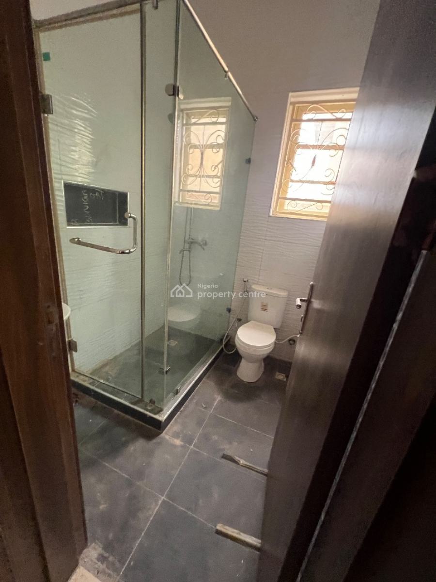 Serviced 2 Bedroom Flat, Off Admiralty Way, Lekki Phase 1, Lekki, Lagos, Flat / Apartment for Rent