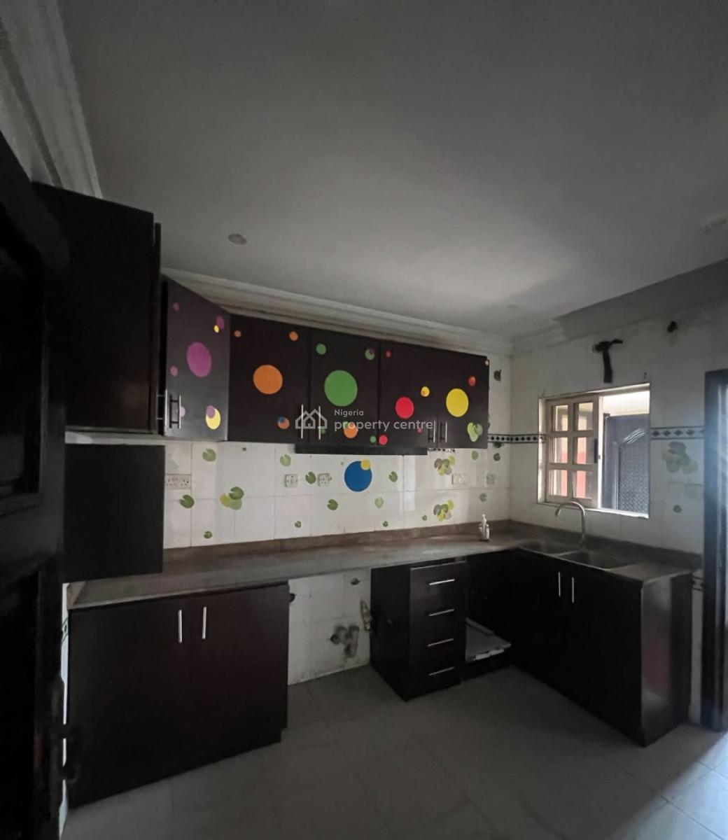 3 Bedroom Apartment, Lekki Phase 1, Lekki, Lagos, Flat / Apartment for Rent