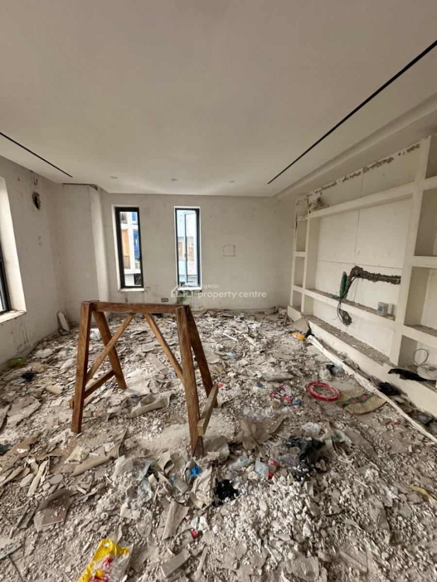 Spacious Massive Luxury 5 Bedroom Fully Detached Duplex, Secure Estate Banana Island Road, Ikoyi, Lagos, Flat / Apartment for Rent