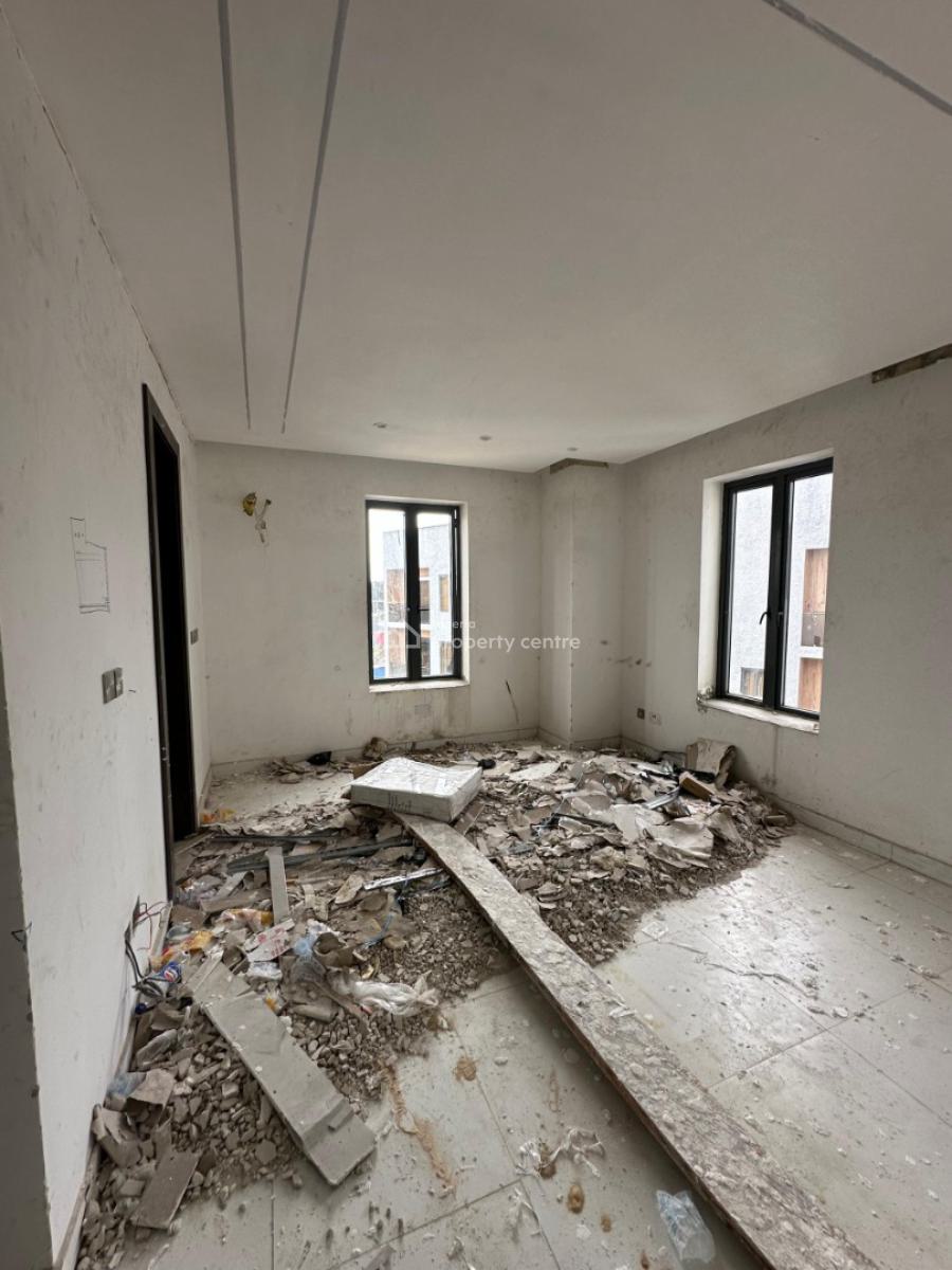 Spacious Massive Luxury 5 Bedroom Fully Detached Duplex, Secure Estate Banana Island Road, Ikoyi, Lagos, Flat / Apartment for Rent