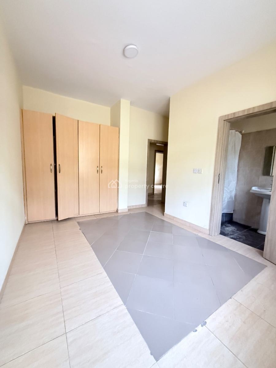 Spacious 3-bedroom Apartment (self-serviced), Ikota, Lekki, Lagos, Flat / Apartment for Rent