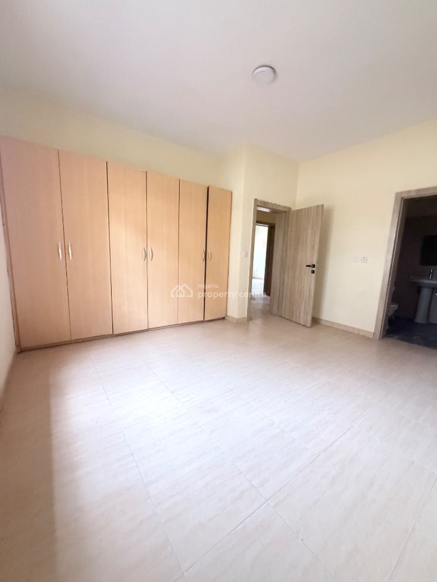 Spacious 3-bedroom Apartment (self-serviced), Ikota, Lekki, Lagos, Flat / Apartment for Rent