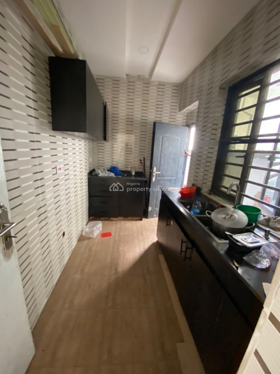 Luxury 2 Bedroom Flat, Oakland Estate, Ajah, Lagos, Flat / Apartment for Rent