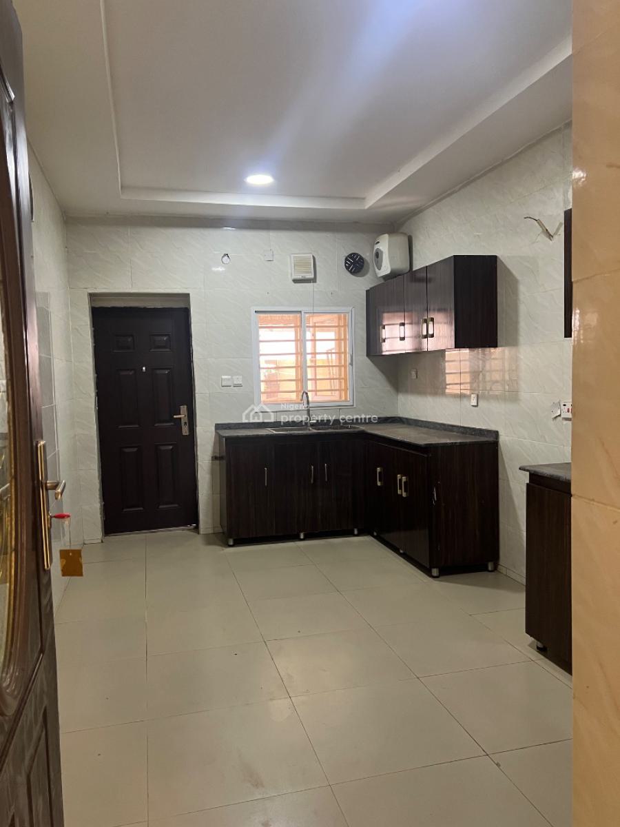 Clean 4 Bedroom Terrace Duplex with Bq, Wuye, Abuja, Terraced Duplex for Rent