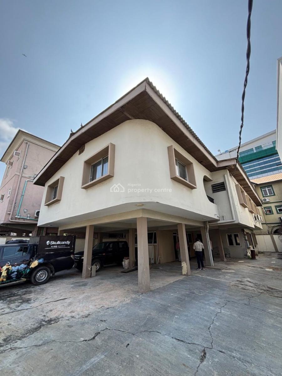Spacious 5-bedroom Detached Duplex with 2 Rooms Bq, Ikoyi, Lagos, Detached Duplex for Rent