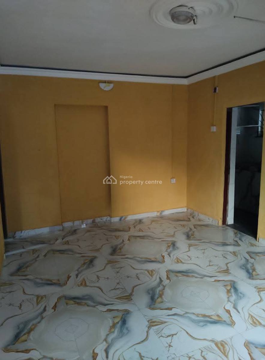 Executive Renovated 2 Bedroom Flat Apartment, Orile Agege Close, Agege, Lagos, Flat / Apartment for Rent