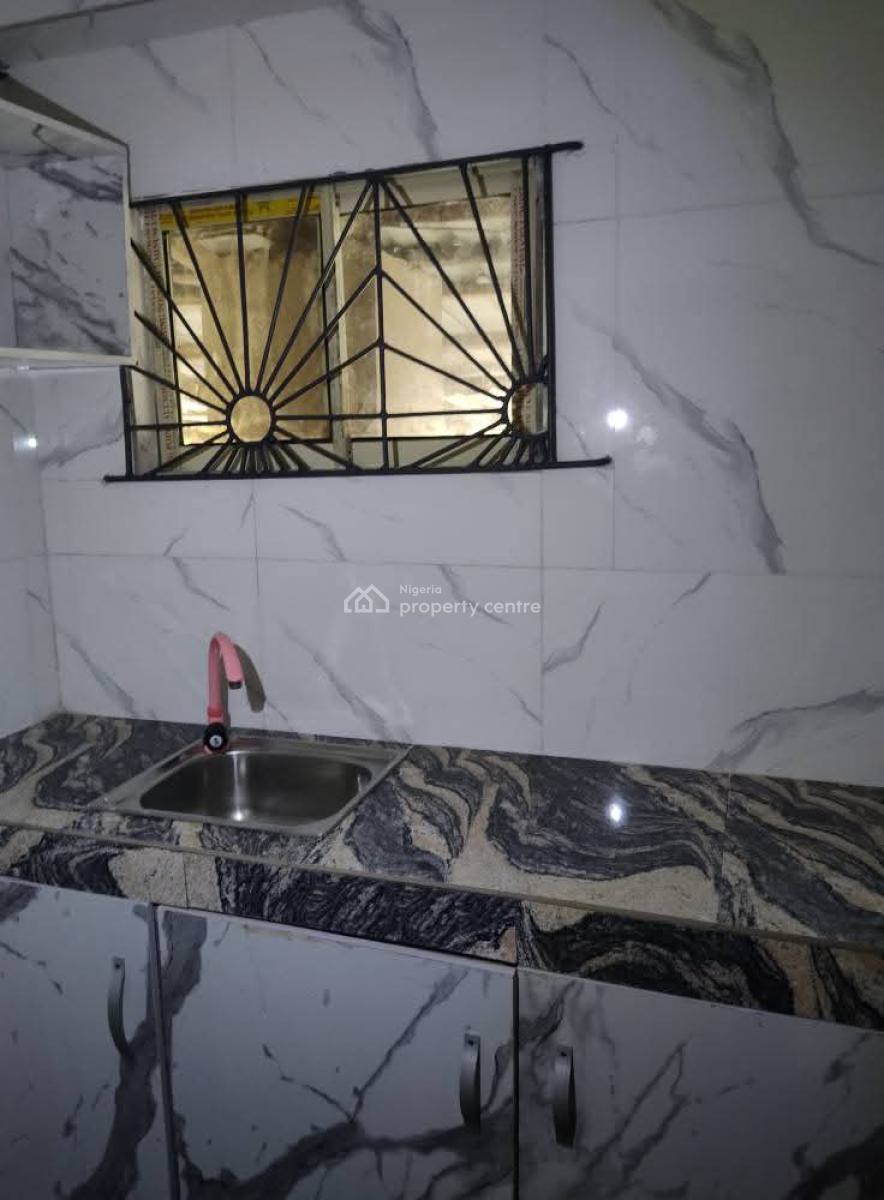 Executive Renovated 2 Bedroom Flat Apartment, Orile Agege Close, Agege, Lagos, Flat / Apartment for Rent