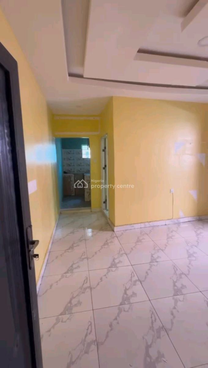 Standard and Spacious Mini Flat, Bariga, Shomolu, Lagos, Mini Flat (room and Parlour) for Rent