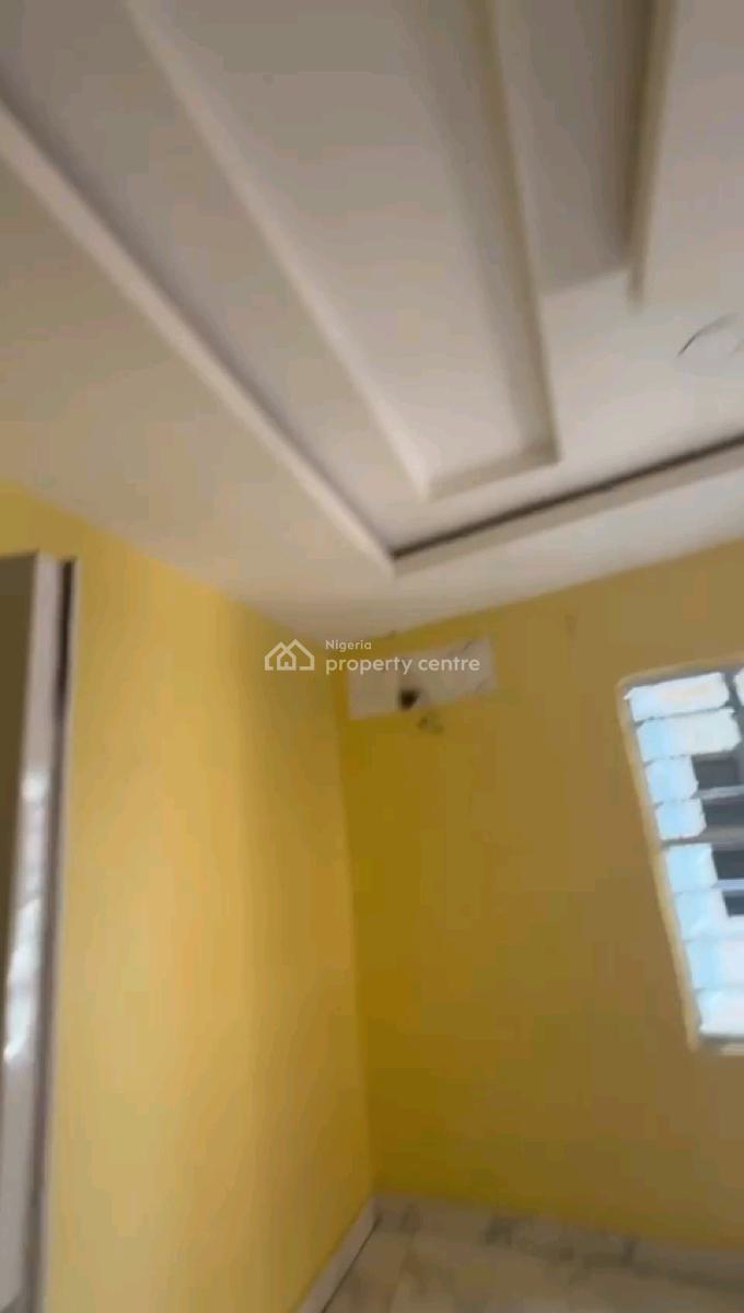 Standard and Spacious Mini Flat, Bariga, Shomolu, Lagos, Mini Flat (room and Parlour) for Rent