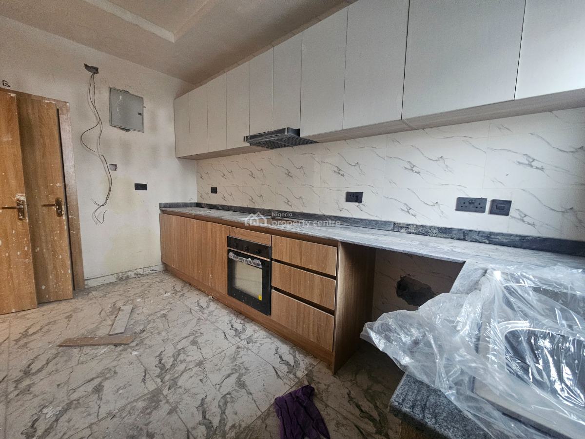 Newly Built 4 Bedrooms Terrace House with Bq, Lekki Phase 1, Lekki, Lagos, Terraced Duplex for Rent