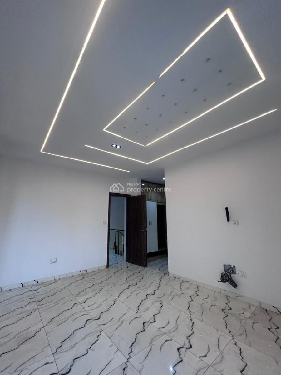 4 Bedroom Semidetached Duplex, Lekki Phase 2, Lekki, Lagos, Semi-detached Duplex for Sale