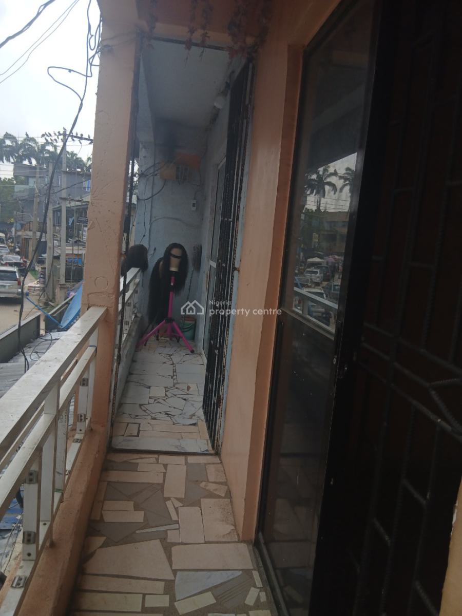 Lovely Fine Shop, Yaba, Lagos, Shop for Rent