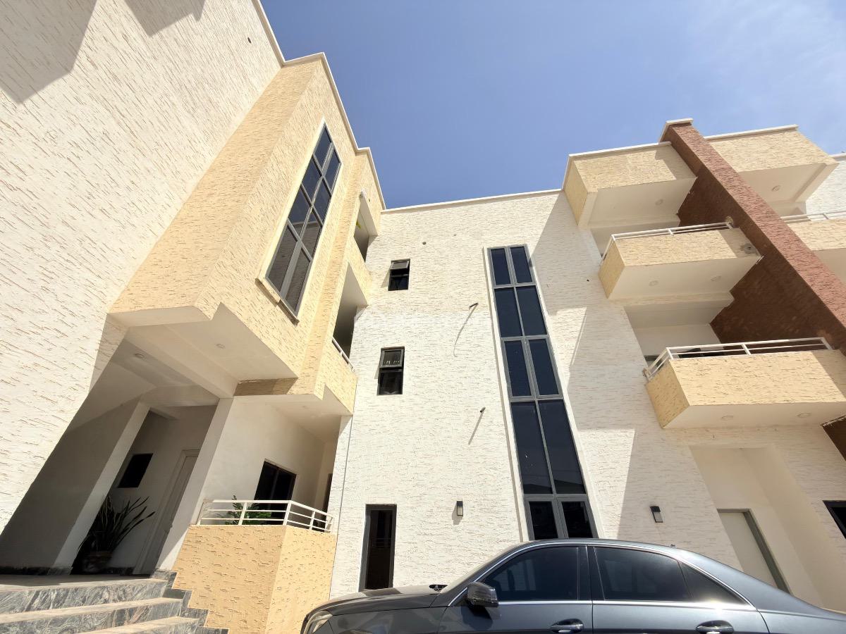 3 Bedroom Luxurious Apartment Tastefully Built with Excellent Facilities, Jahi, Abuja, Flat / Apartment for Sale