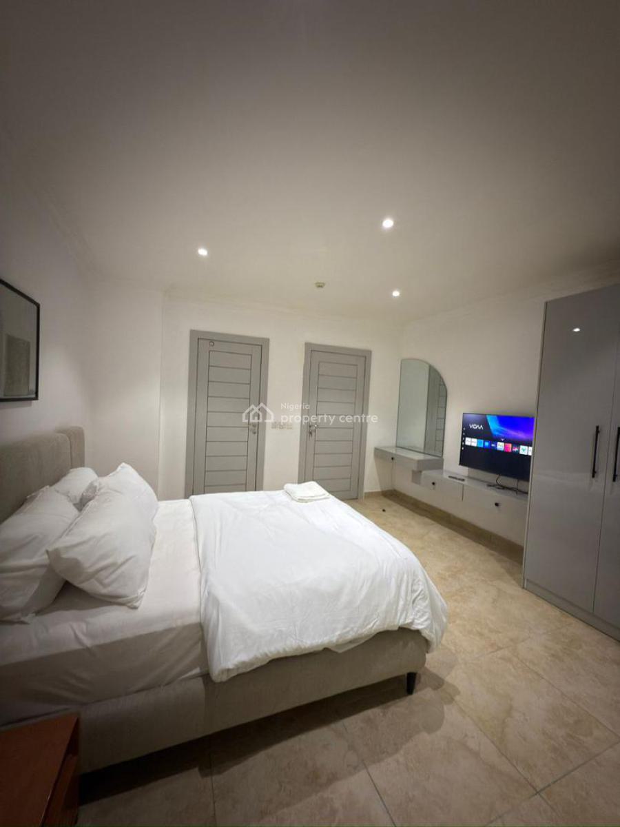 Exquisite Fully Furnished 3 Bedroom Duplex, Brentwood Park Estate, Ikoyi, Lagos, House Short Let