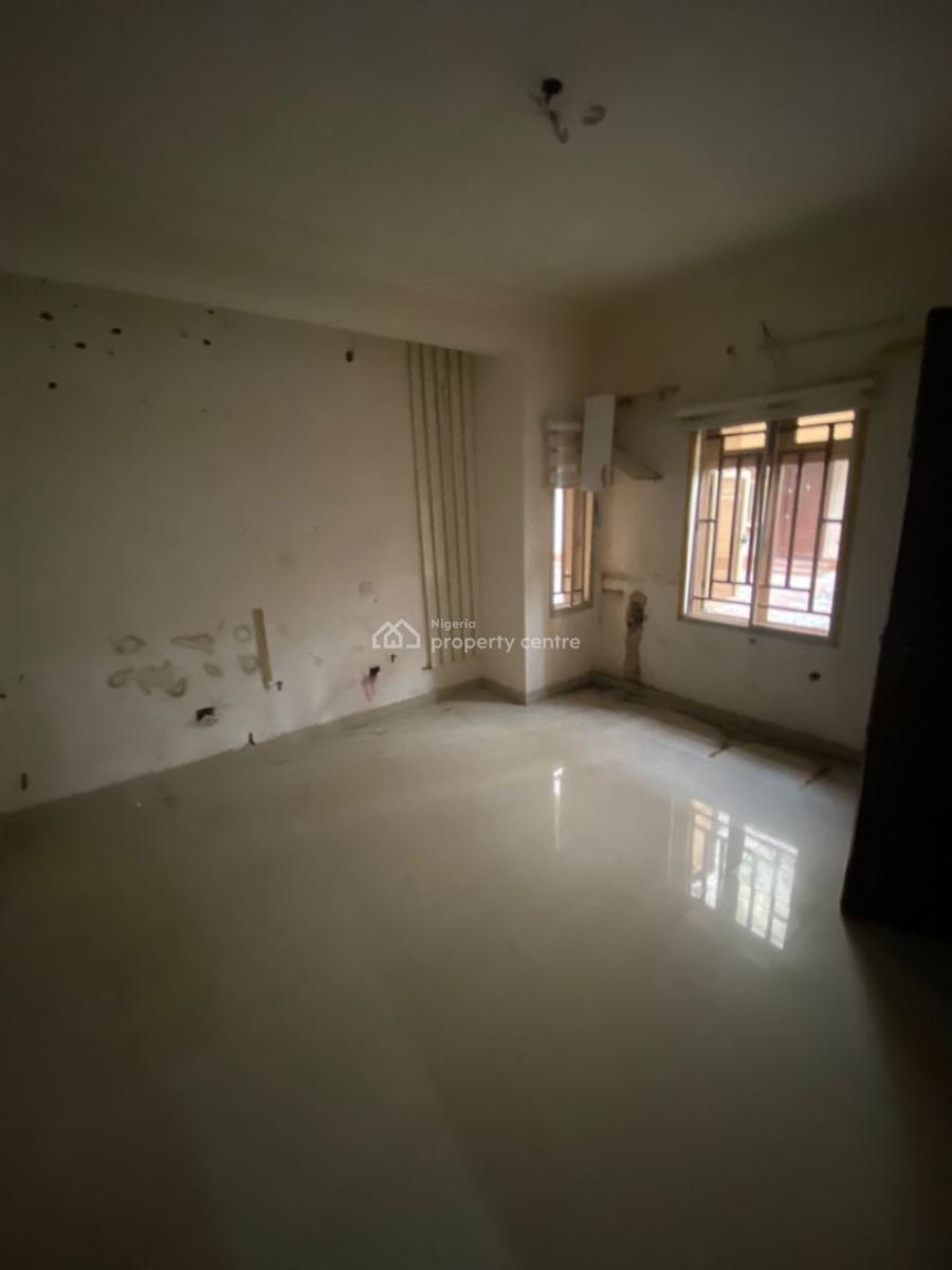 1 Bedroom  Apartment, Lekki Phase 1, Lekki, Lagos, Mini Flat (room and Parlour) for Rent