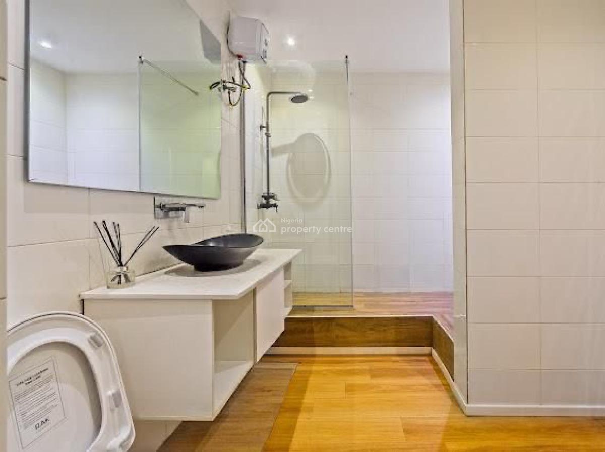 3 Bedroom Luxury Waterfront Apartment, Lekki Phase 1, Lekki, Lagos, Flat / Apartment Short Let
