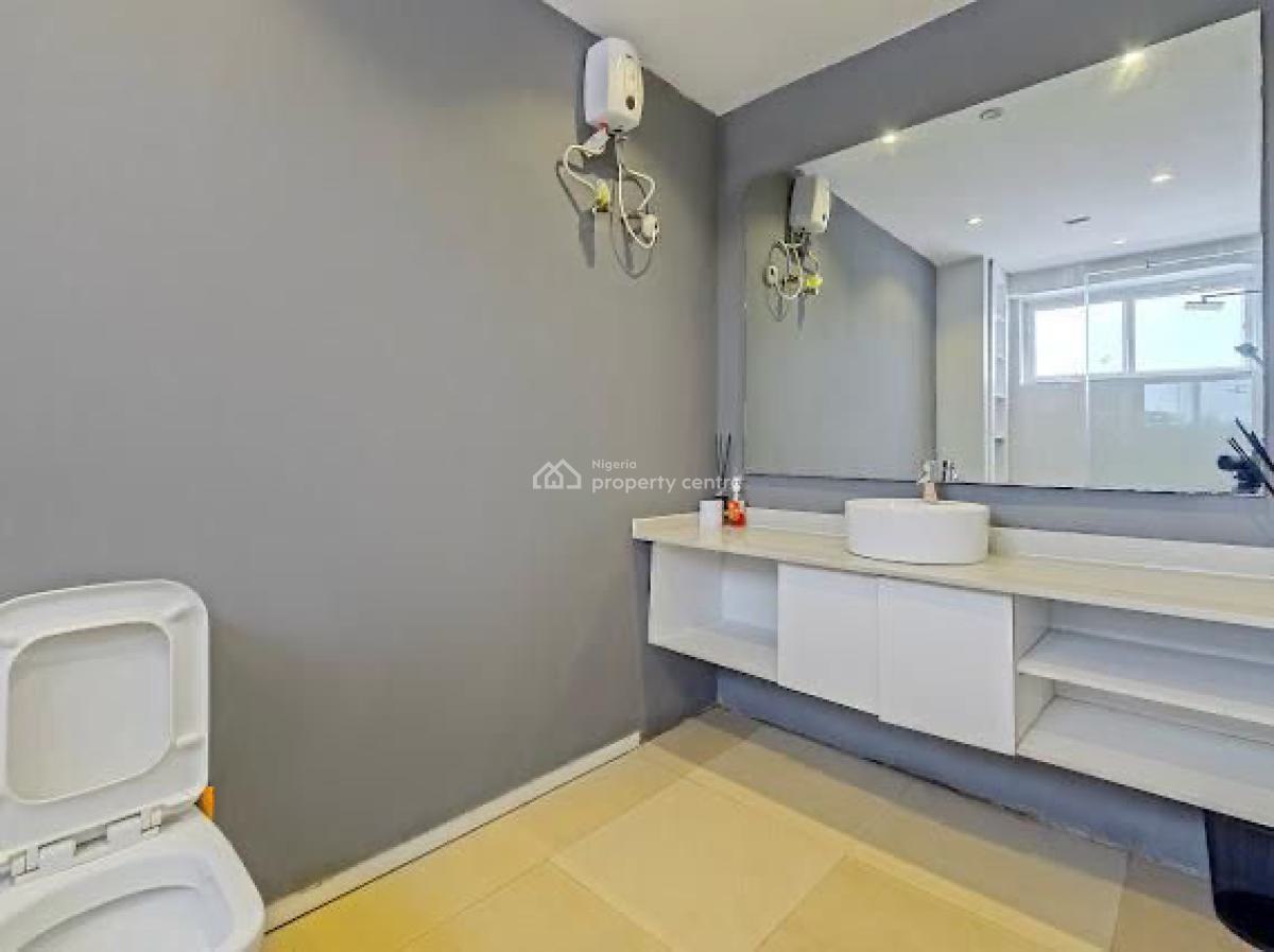 3 Bedroom Luxury Waterfront Apartment, Lekki Phase 1, Lekki, Lagos, Flat / Apartment Short Let
