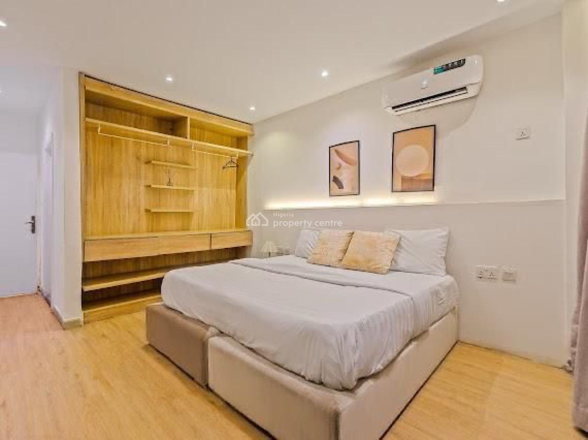 3 Bedroom Luxury Waterfront Apartment, Lekki Phase 1, Lekki, Lagos, Flat / Apartment Short Let