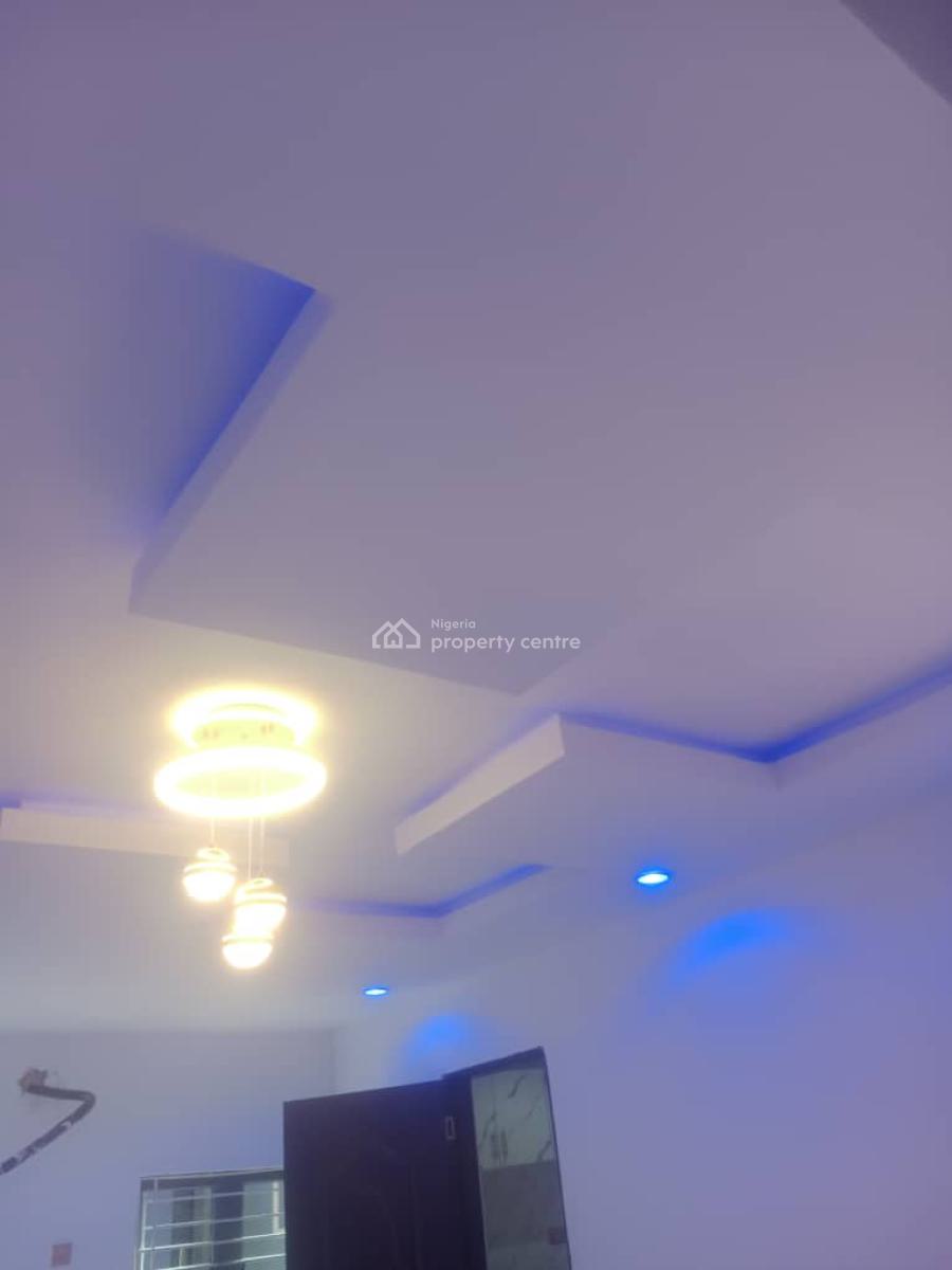 2 Bedroom Flat, Mende, Maryland, Lagos, Office Space for Rent