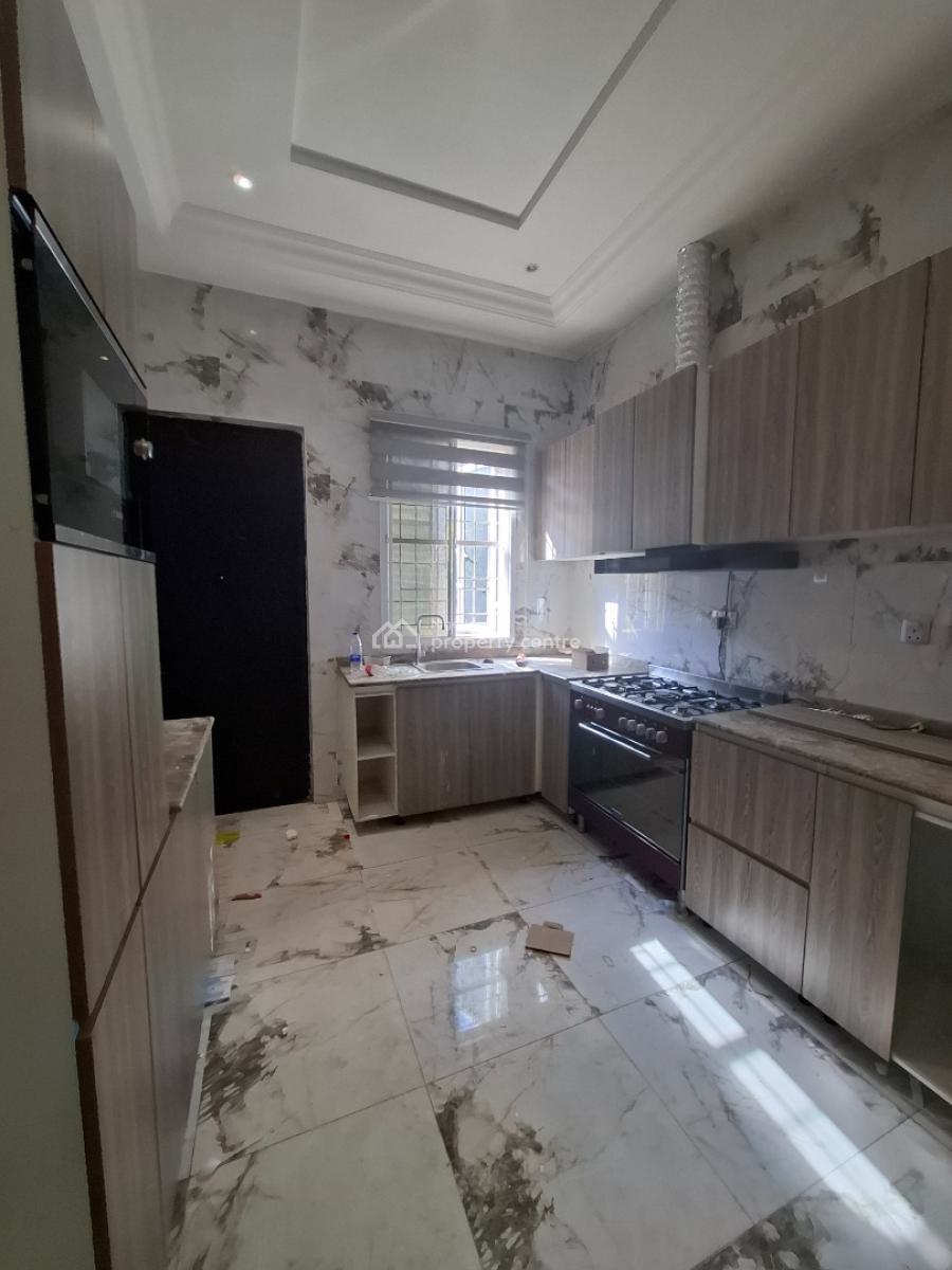 Serviced and Standard Two Bedroom Apartment, Guzape District, Abuja, Flat / Apartment for Rent