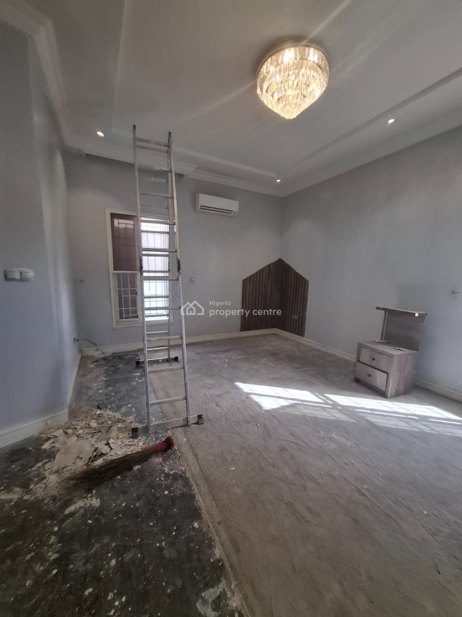 Serviced and Standard Two Bedroom Apartment, Guzape District, Abuja, Flat / Apartment for Rent