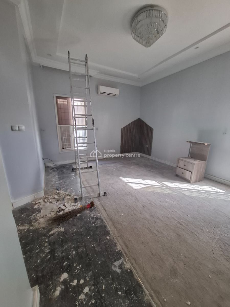 Serviced and Standard Two Bedroom Apartment, Guzape District, Abuja, Flat / Apartment for Rent