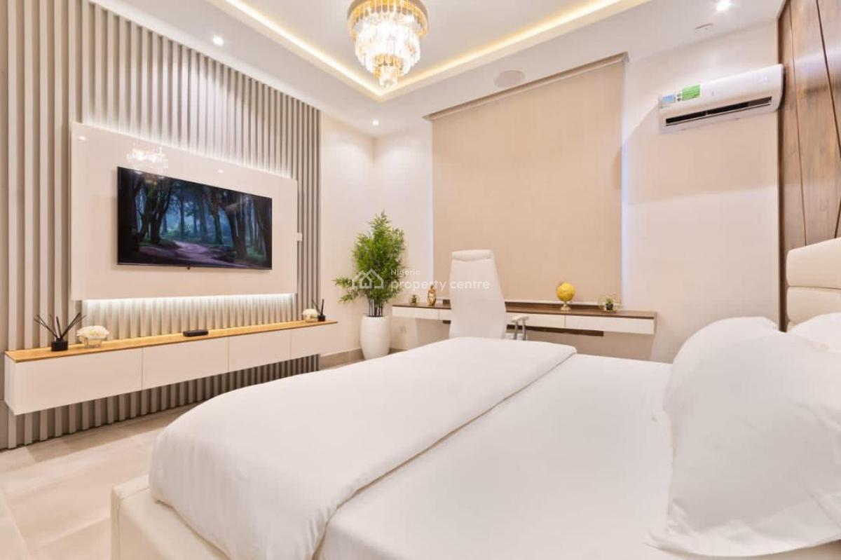 Luxury 2 Bedroom Apartment, Lekki Phase 1, Lekki, Lagos, Flat / Apartment Short Let