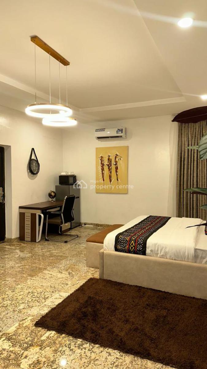 1 Luxury Bedroom Apartment with Living Room & One Bathrom, Mabushi, Abuja, Mini Flat (room and Parlour) Short Let