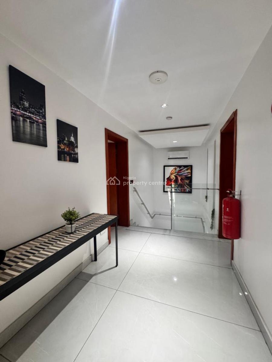 Exquisite Fully Furnished 4 Bedroom Duplex, Lekki Phase 1, Lekki, Lagos, House Short Let
