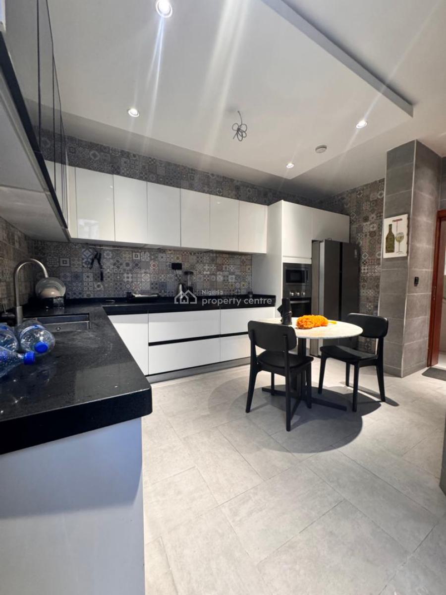 Exquisite Fully Furnished 4 Bedroom Duplex, Lekki Phase 1, Lekki, Lagos, House Short Let