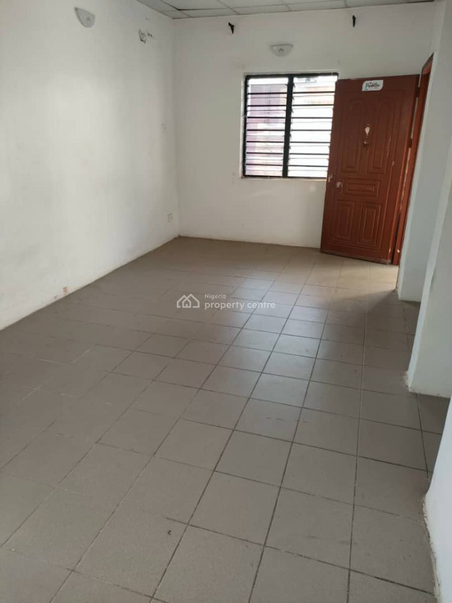 Spacious Room Self Contained Apartment, The Pres Abraham Adesanya Estate, Ajah, Lagos, Self Contain (single Rooms) for Rent