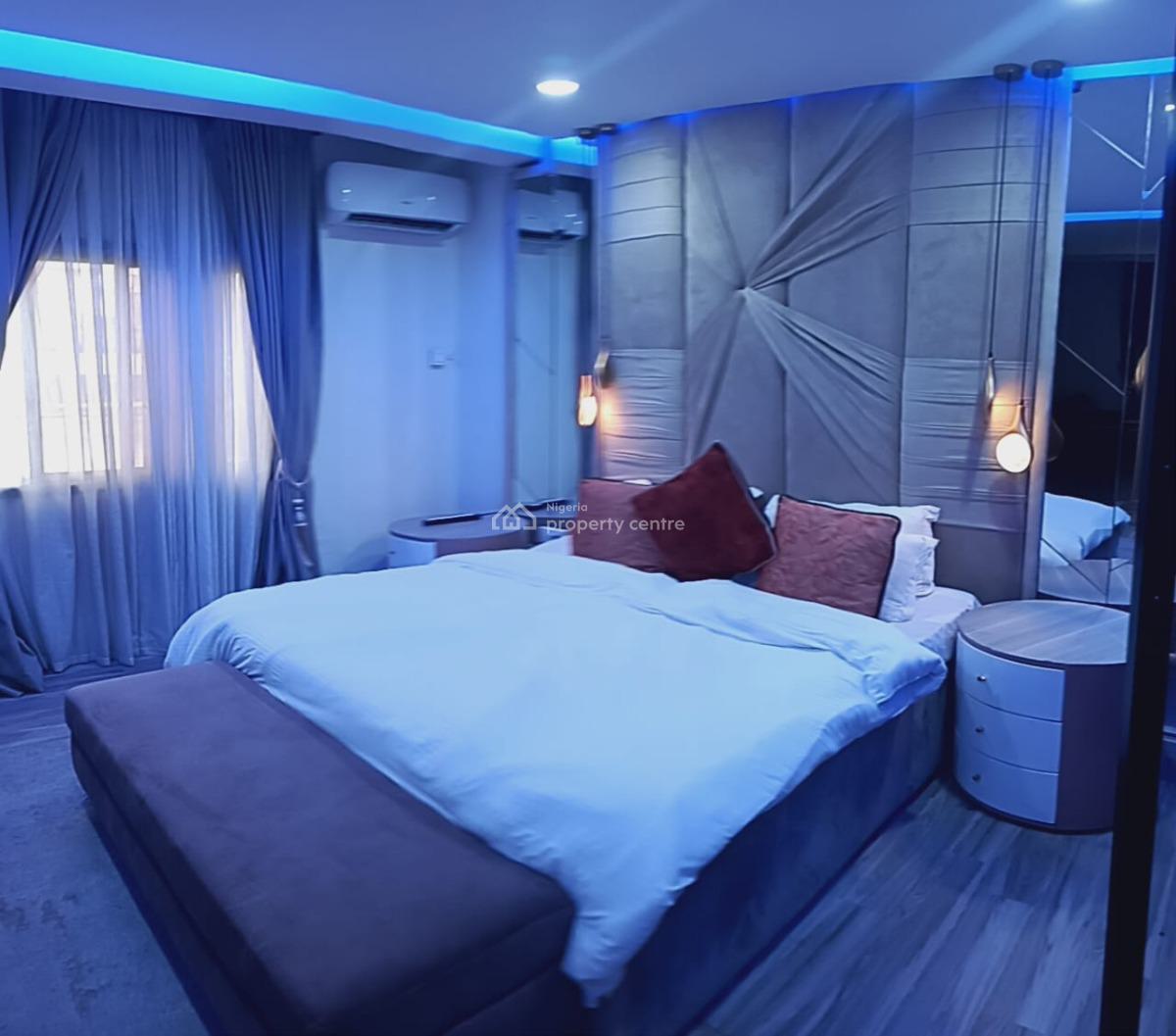 Beautiful 3 Bedroom  Apartment, Victoria Island (vi), Lagos, Flat / Apartment Short Let