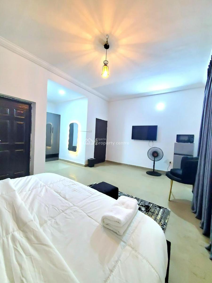 1 Luxury Bedroom with One Bathroom Gaduwa Diamond, Gaduwa, Abuja, Self Contain (single Rooms) Short Let
