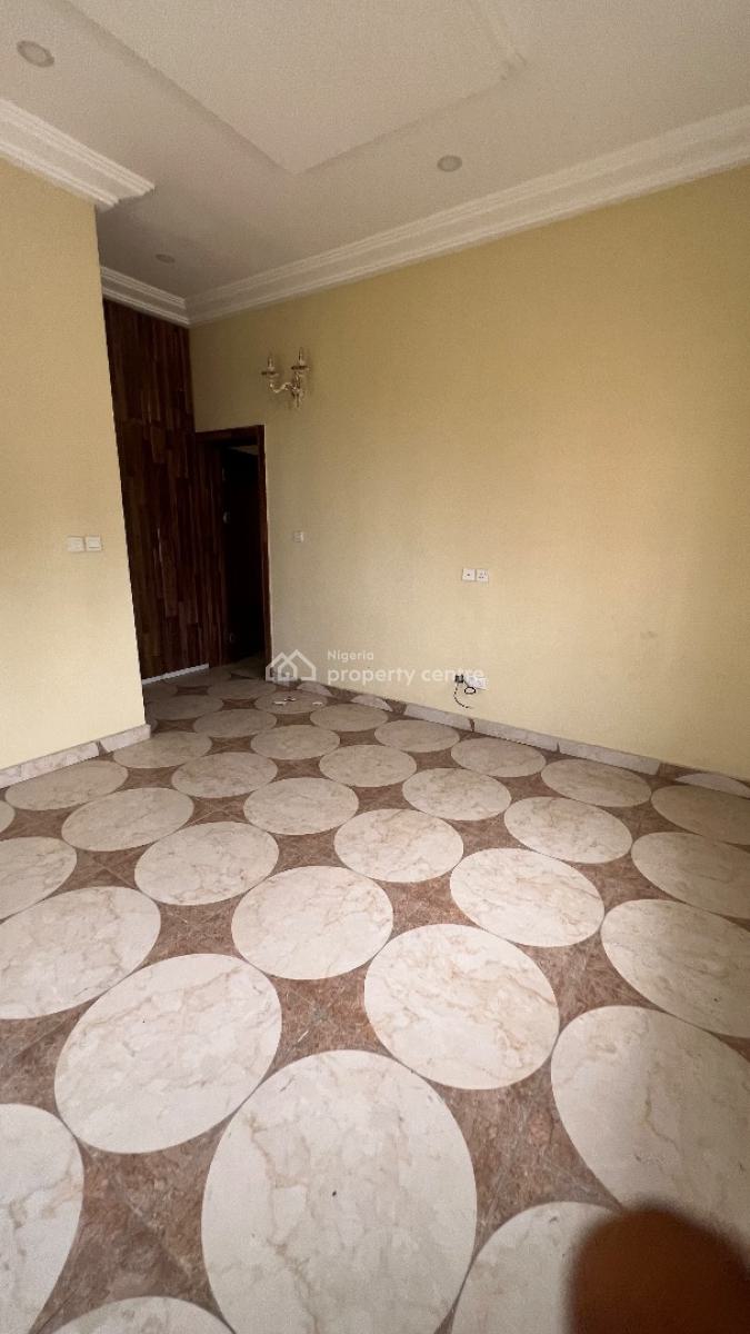 Serviced 3 Bedroom Flat, Lekki Phase 1, Lekki, Lagos, Flat / Apartment for Rent
