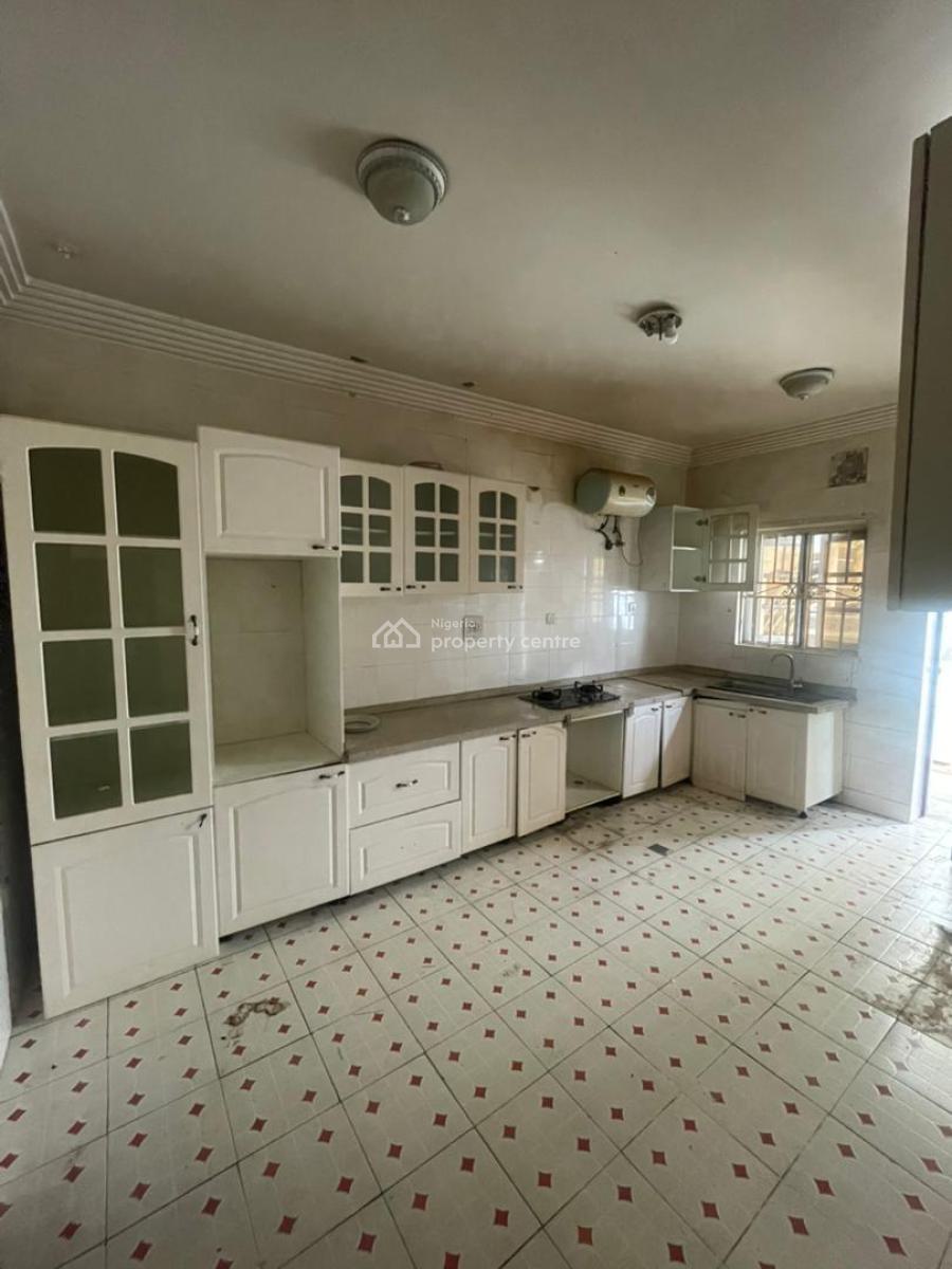 Serviced  3 Bedroom Flat, Gishiri, By Nicon Junction, Katampe, Abuja, Flat / Apartment for Rent