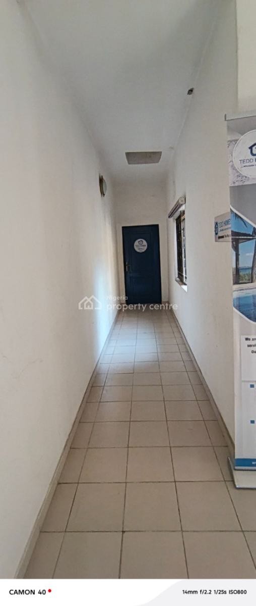 1 Room Corporate Office Space Ensuit, Villa Estate, Ikota, Lekki, Lagos, Office Space for Rent
