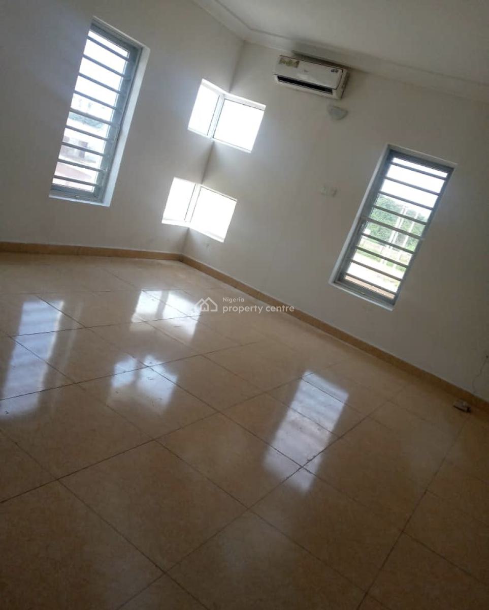 Luxurious 4 Bedroom En-suite Semi Detached Duplex +bq, Close to Wuse / Maitama, Mabushi, Abuja, Semi-detached Duplex for Sale