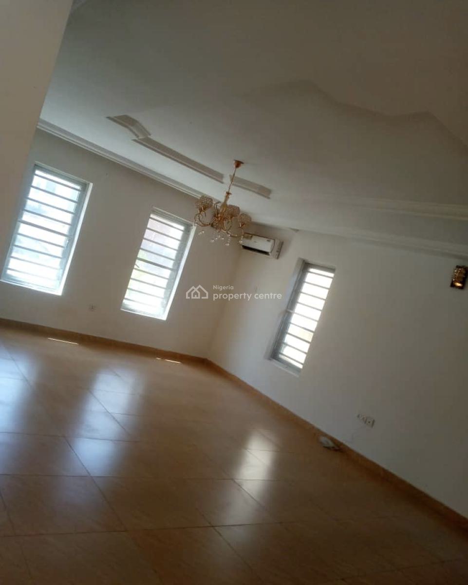 Luxurious 4 Bedroom En-suite Semi Detached Duplex +bq, Close to Wuse / Maitama, Mabushi, Abuja, Semi-detached Duplex for Sale