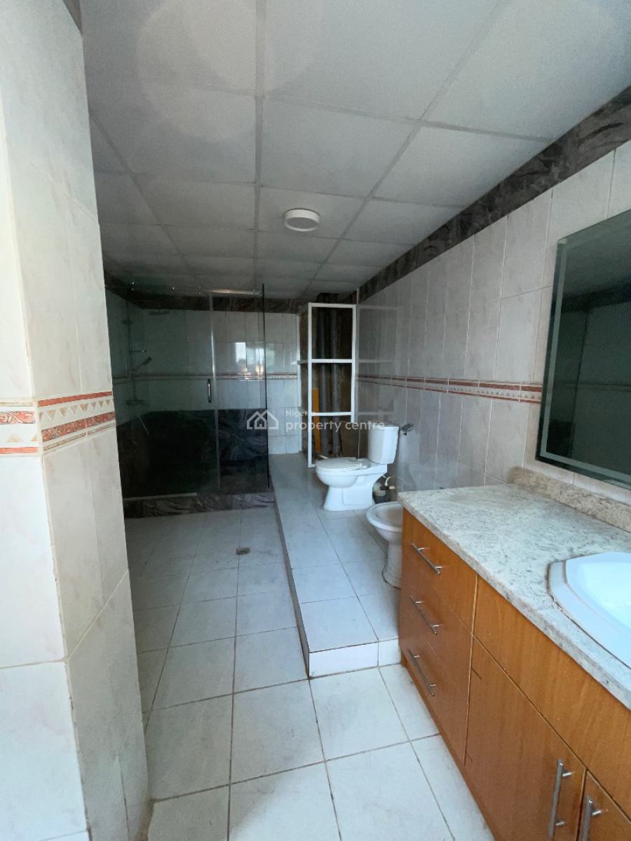 a Luxury26 Units of 3 Bedroom Block of Flats ., Oluwanishola Housing Estate, Eleganza By Second Toll Gate., Lekki, Lagos, Flat / Apartment for Rent