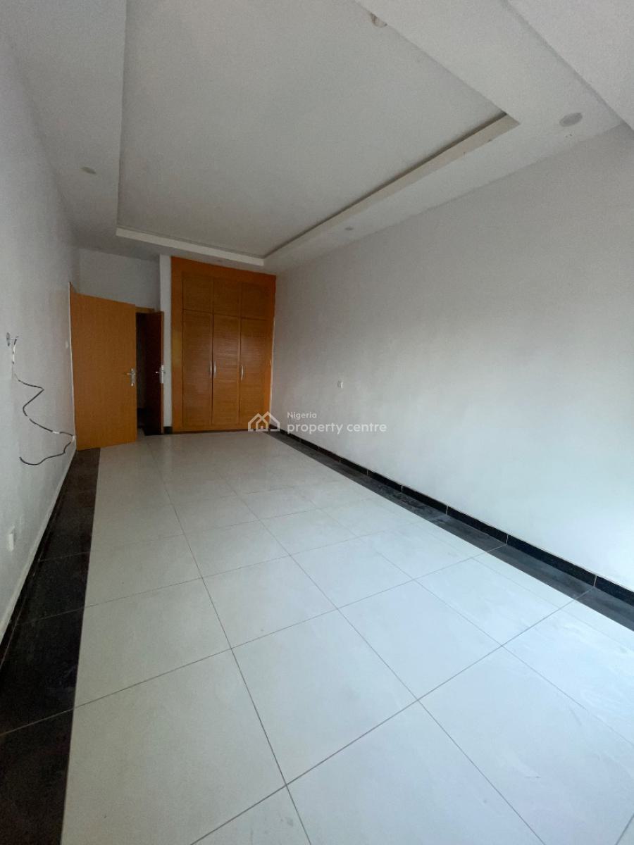 a Luxury26 Units of 3 Bedroom Block of Flats ., Oluwanishola Housing Estate, Eleganza By Second Toll Gate., Lekki, Lagos, Flat / Apartment for Rent