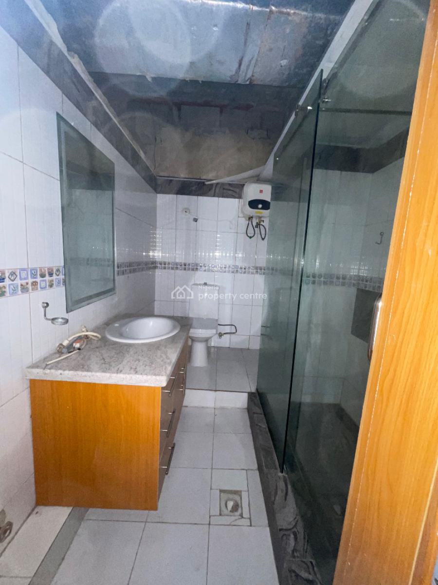 a Luxury26 Units of 3 Bedroom Block of Flats ., Oluwanishola Housing Estate, Eleganza By Second Toll Gate., Lekki, Lagos, Flat / Apartment for Rent