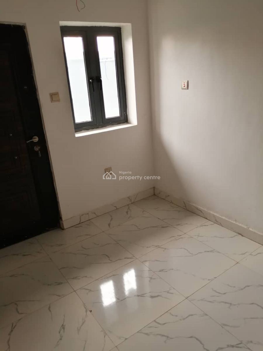 4 Bedlroom Terrace House with Bq, Osera Estate, Osapa, Lekki, Lagos, Terraced Duplex for Sale