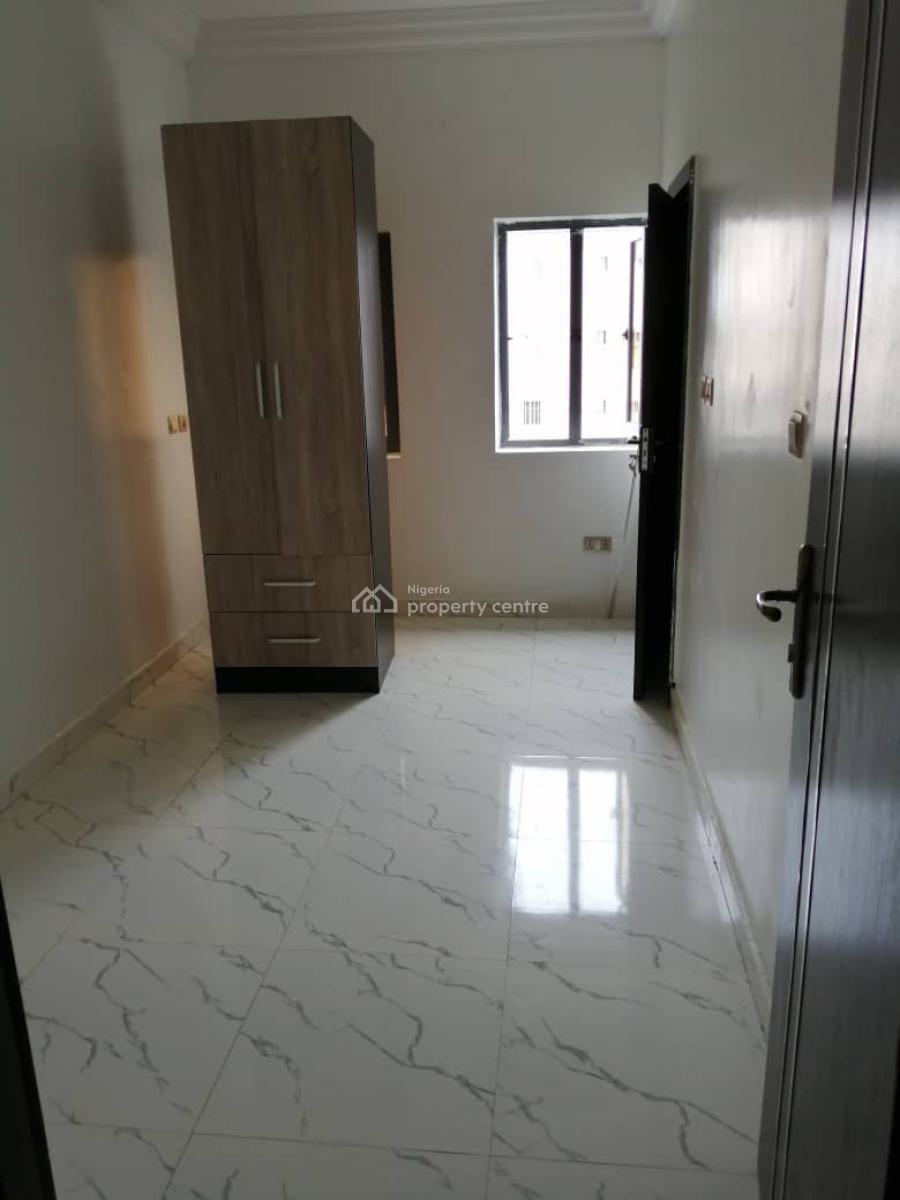 4 Bedlroom Terrace House with Bq, Osera Estate, Osapa, Lekki, Lagos, Terraced Duplex for Sale